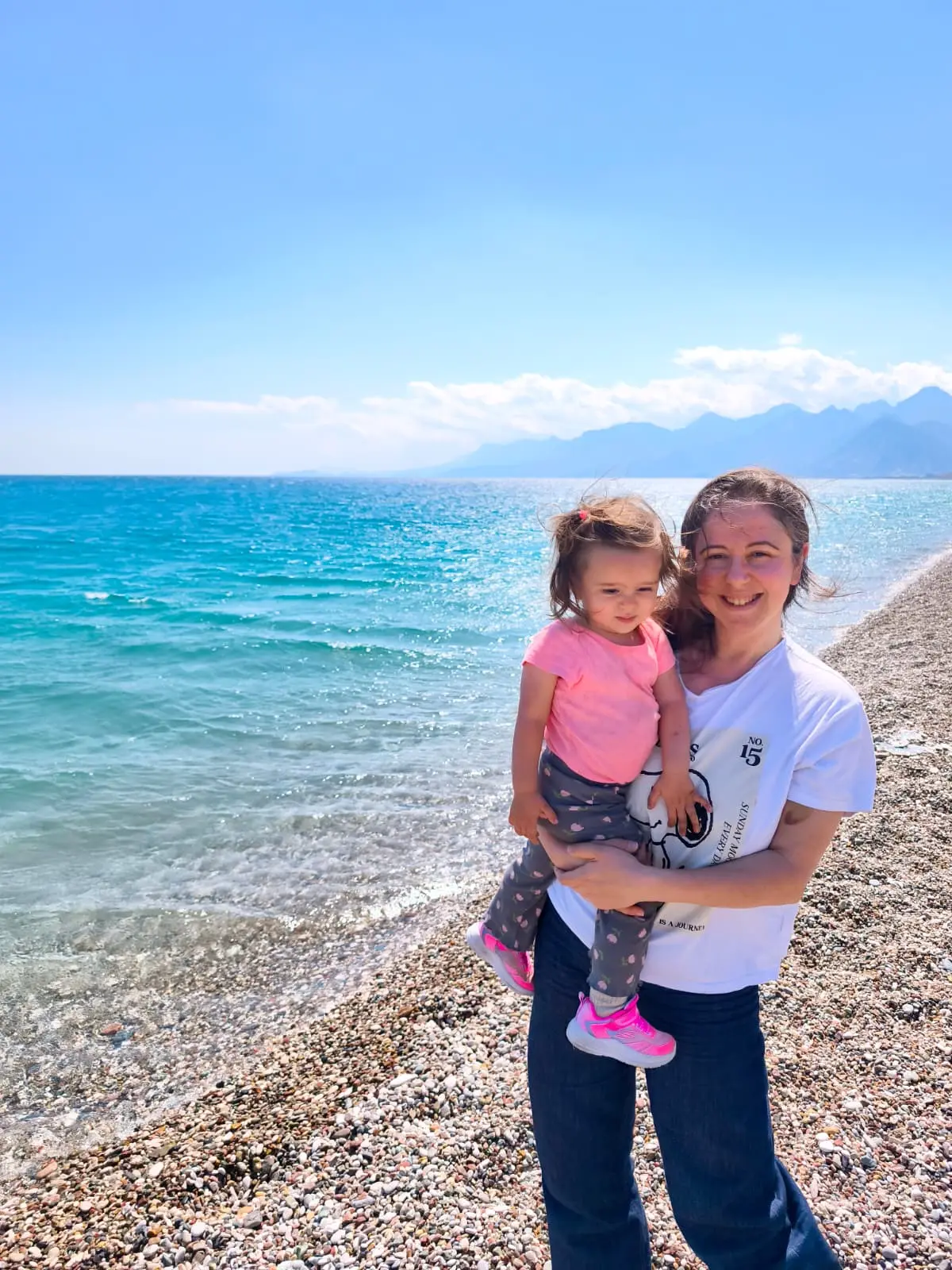 Gizem Arslan Altınbaş, Senior Backend Developer specializing in Salesforce Commerce Cloud.